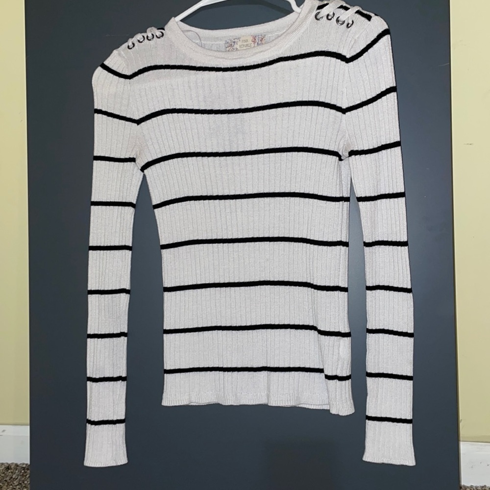 Womens Pink Republic Long Sleeve Shirt